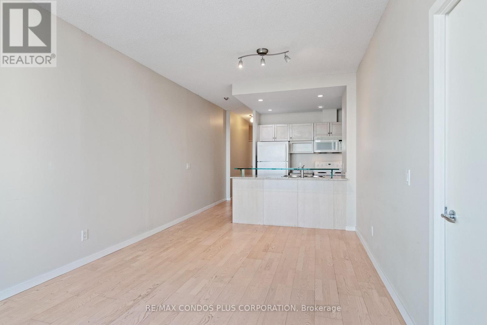 2507 - 8 York Street, Toronto (Waterfront Communities), Ontario  M5J 2Y2 - Photo 12 - C9247537