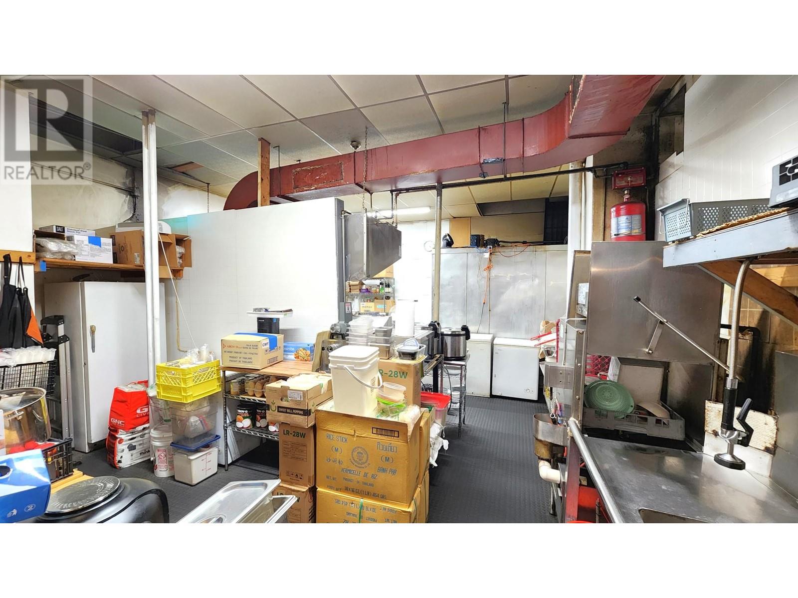 298 3rd Ave, Kamloops, British Columbia   - Photo 17 - 180294