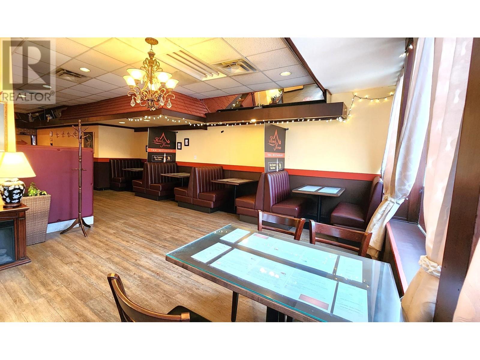 298 3rd Ave, Kamloops, British Columbia   - Photo 8 - 180294