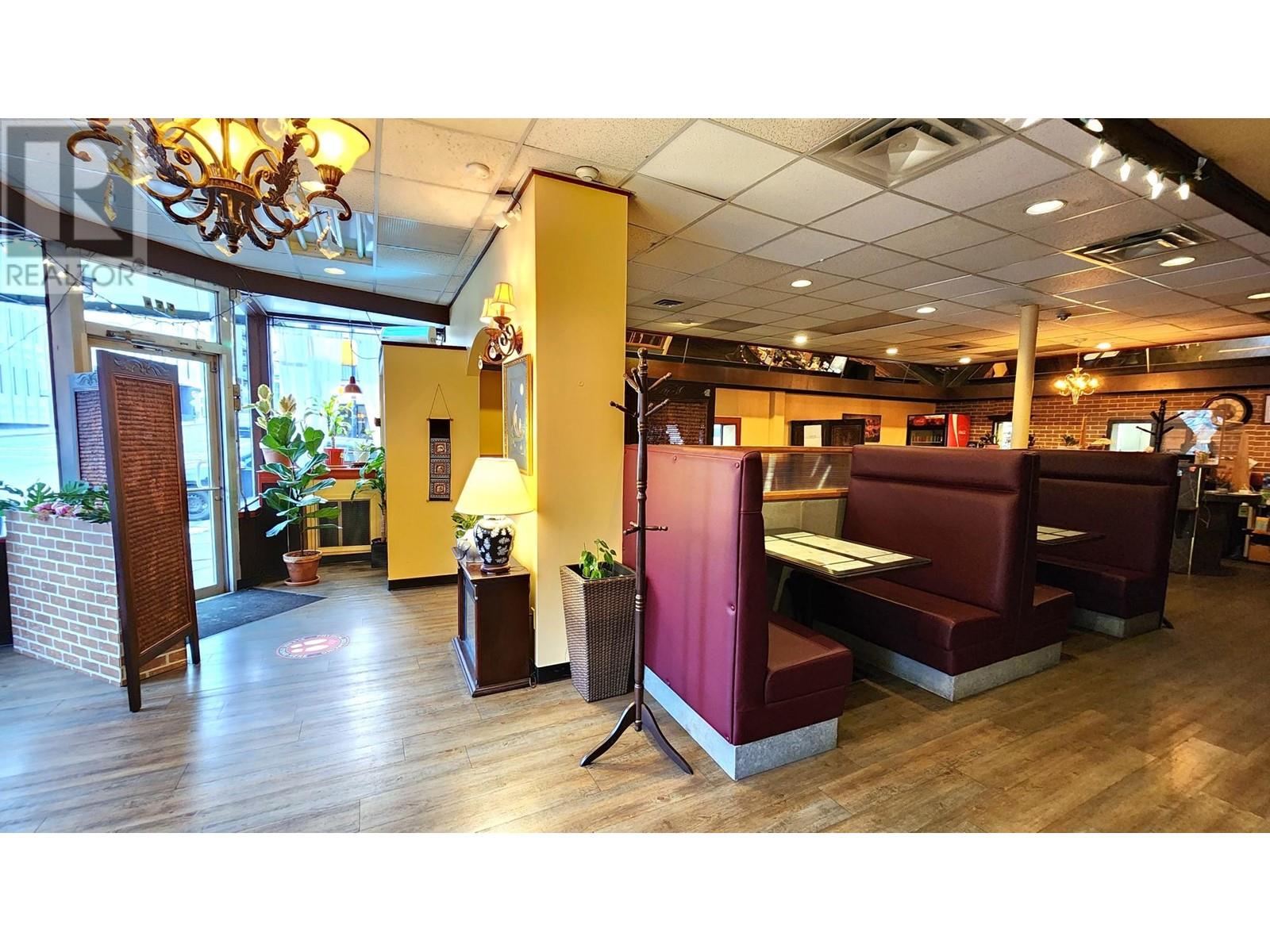 298 3rd Ave, Kamloops, British Columbia   - Photo 9 - 180294