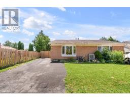 4 Bushwood Court, Toronto, Ca