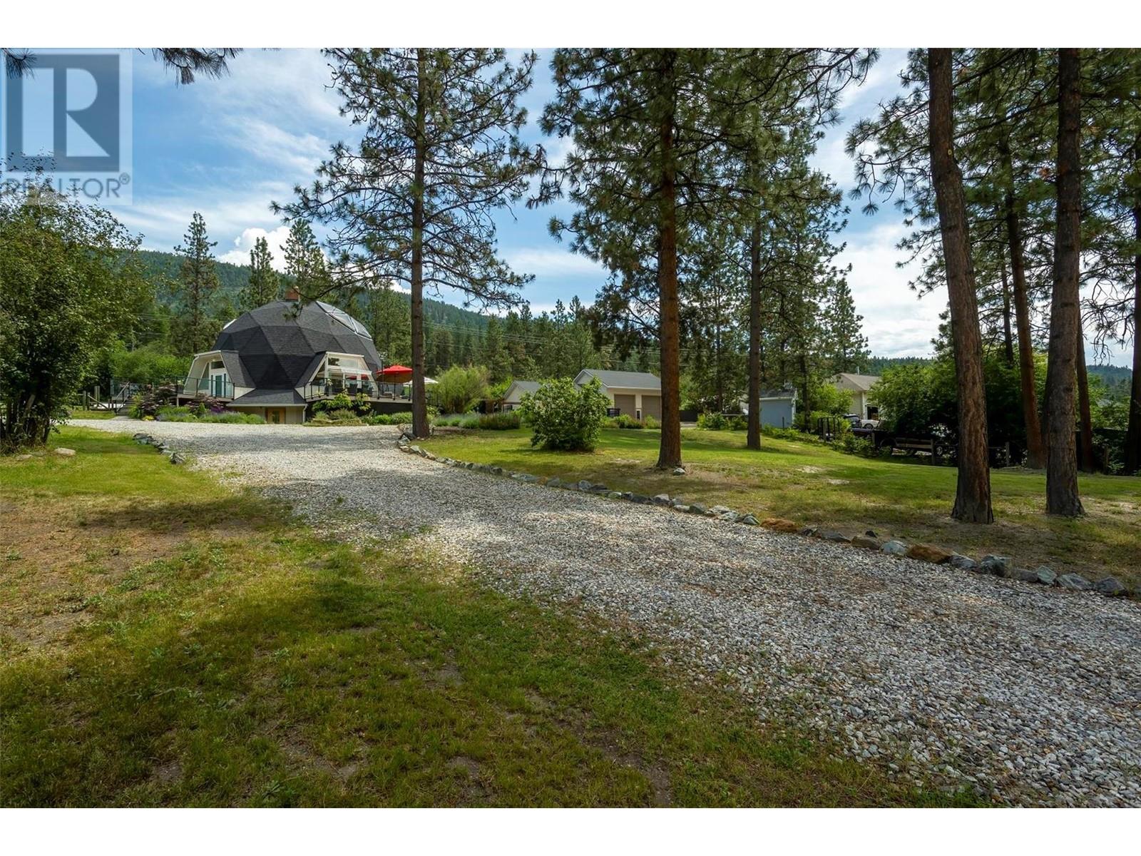 16709 Maki Road, Lake Country, British Columbia  V4V 1C2 - Photo 1 - 10321429