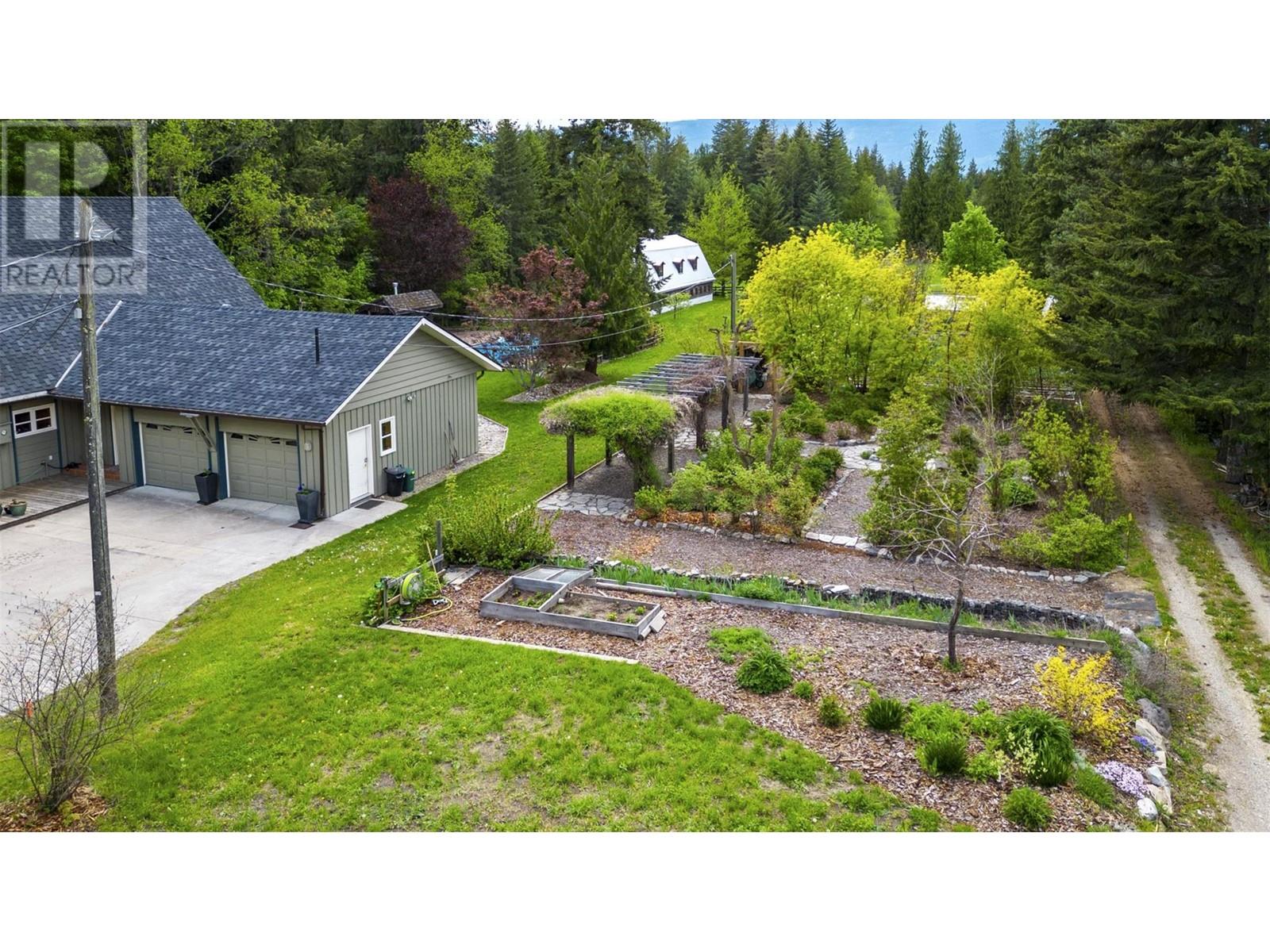 3971 30 Street NE Salmon Arm