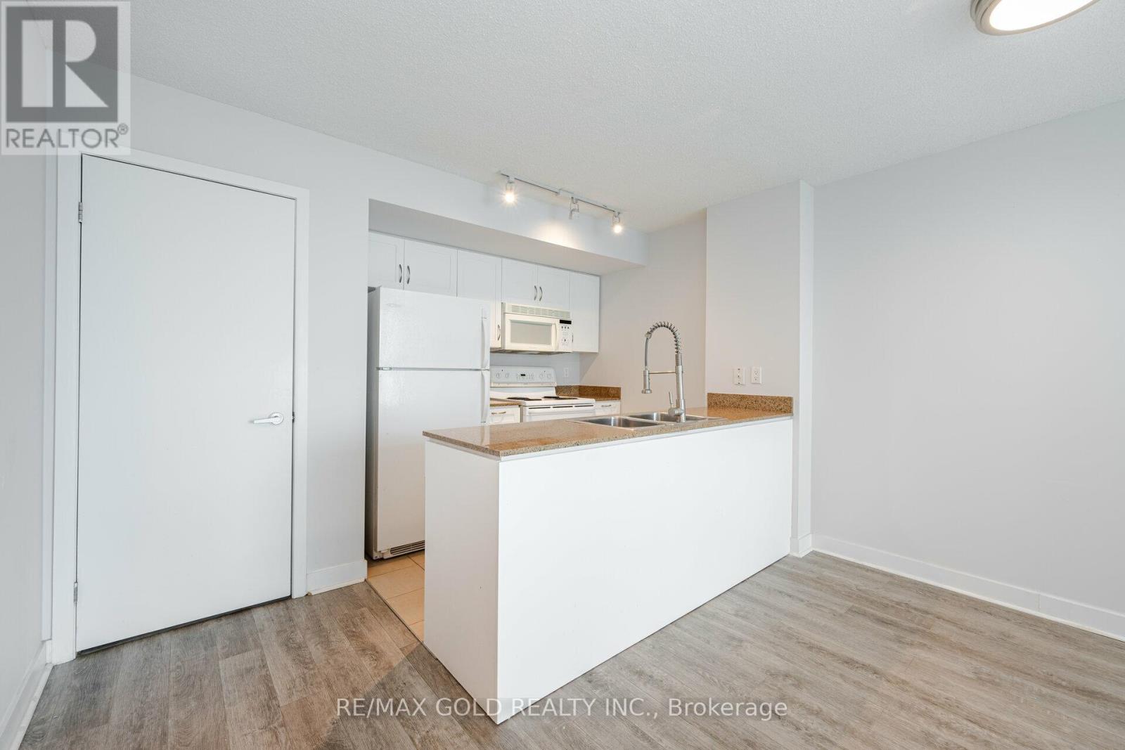 2916 - 81 Navy Wharf Crescent, Toronto (Waterfront Communities), Ontario  M5V 3S2 - Photo 8 - C9247732