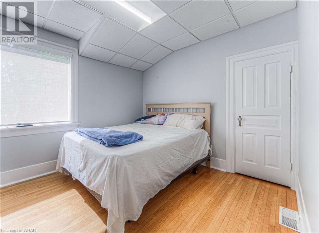 92 Erb Street E, Waterloo, Ontario  N2L 1L9 - Photo 29 - 40631655