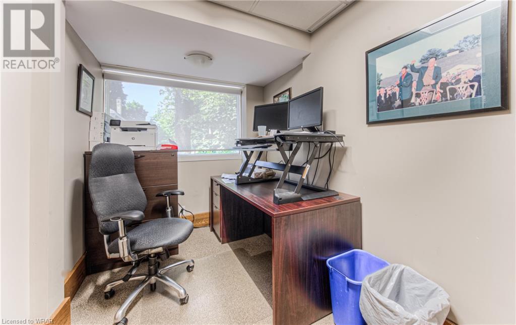 92 Erb Street E, Waterloo, Ontario  N2L 1L9 - Photo 22 - 40631646