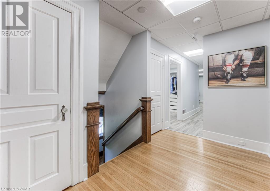 92 Erb Street E, Waterloo, Ontario  N2L 1L9 - Photo 28 - 40631646