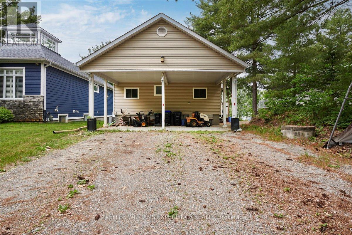 472 Tiny Beaches Road S, Tiny, Ontario  L0L 2T0 - Photo 5 - S9247956