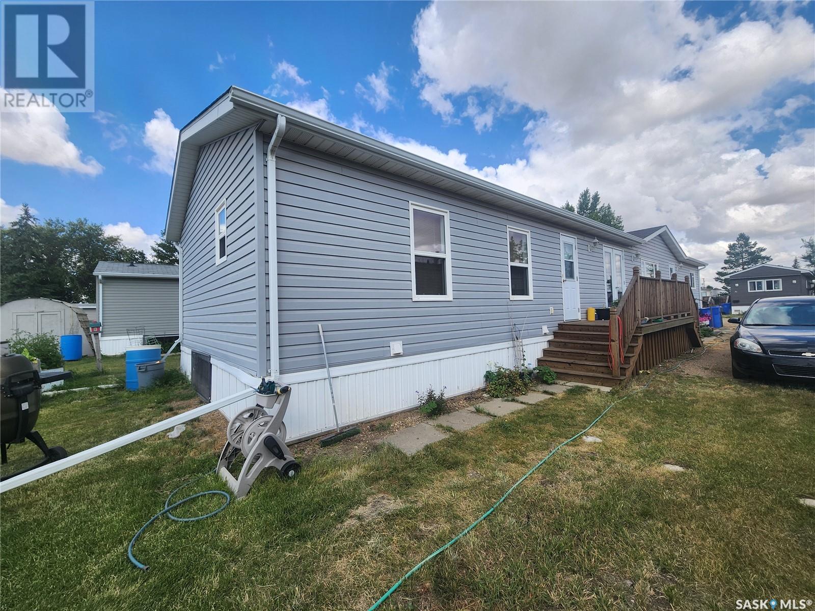 46 106 1st Avenue Sw, Weyburn, Saskatchewan  S4H 2J1 - Photo 41 - SK980163