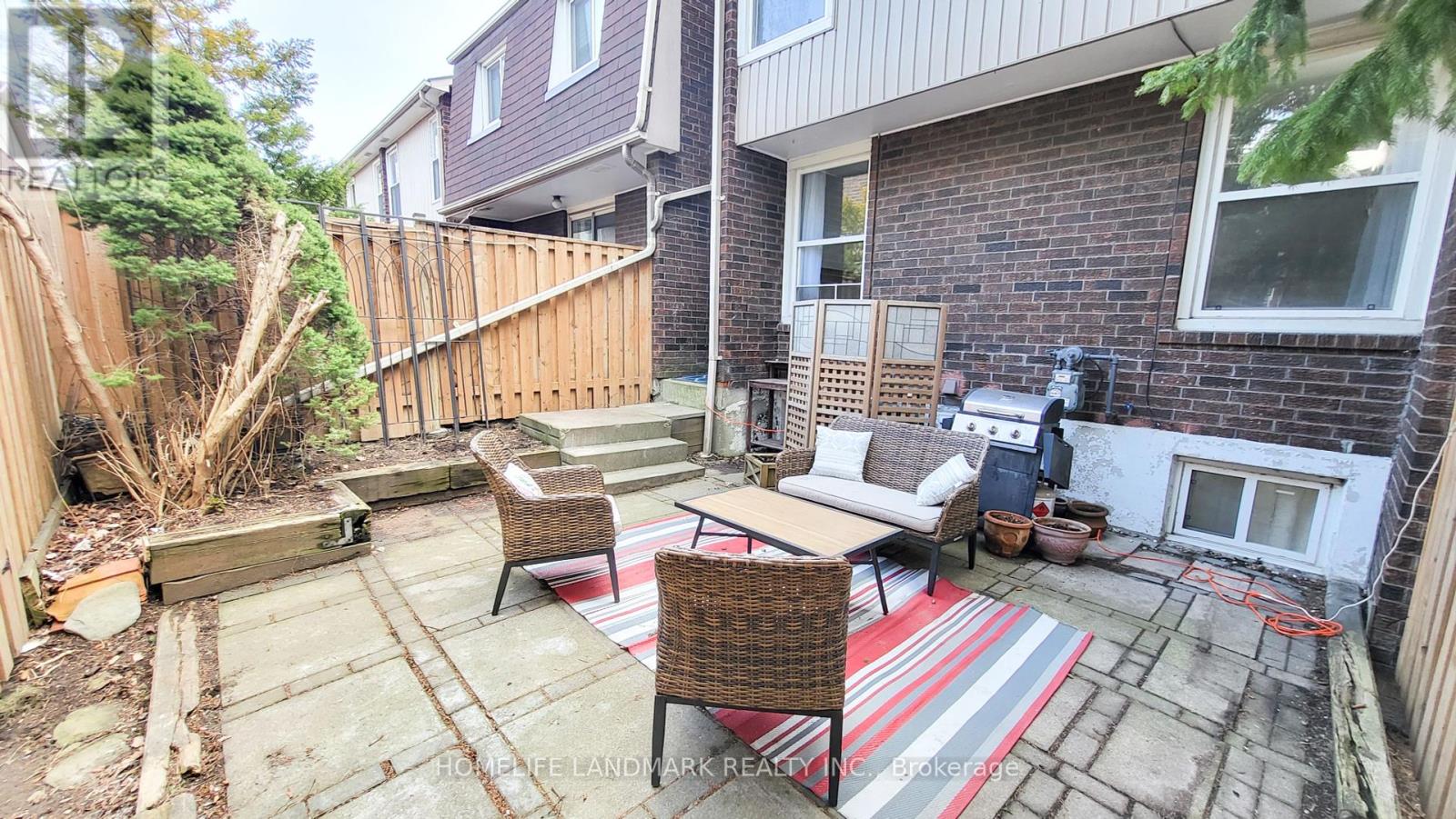 31 Permfield Path, Toronto (Etobicoke West Mall), Ontario  M9C 4Y5 - Photo 35 - W9248142