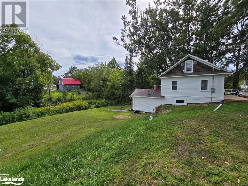 1 Louisa St, Mckellar, Ontario  P0C 1C0 - Photo 2 - 40631664