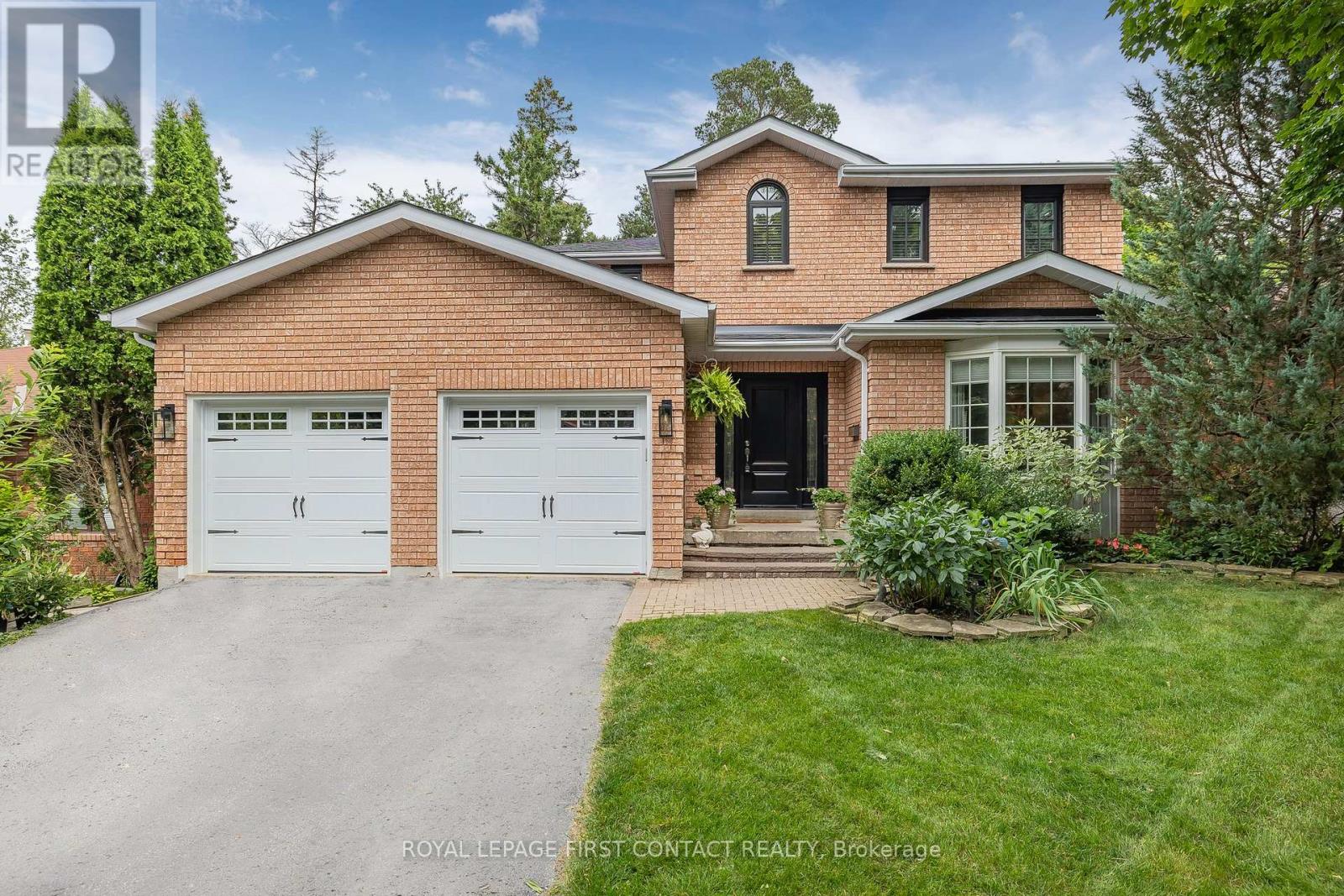 38 IRWIN DRIVE, barrie (northwest), Ontario