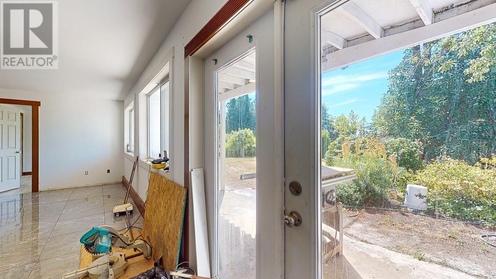 5197 Radcliffe Road, Sechelt, British Columbia  V0N 3A2 - Photo 17 - R2911556