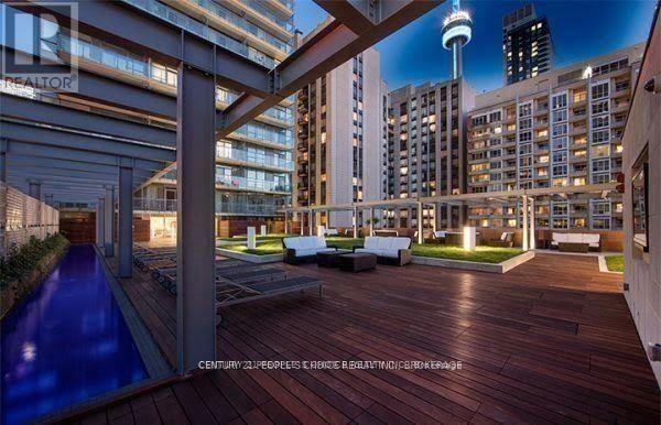 512 - 8 Mercer Street, Toronto, Ontario  M5V 1H3 - Photo 2 - C9248323