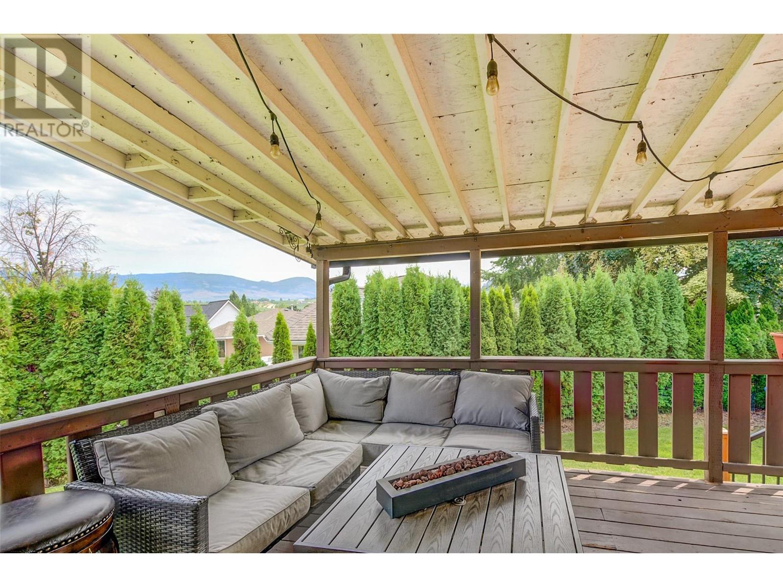 245 Moubray Road, Kelowna, British Columbia  V1V 1S4 - Photo 13 - 10321410