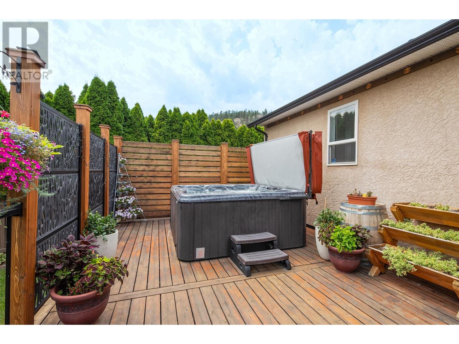 245 Moubray Road, Kelowna, British Columbia  V1V 1S4 - Photo 14 - 10321410