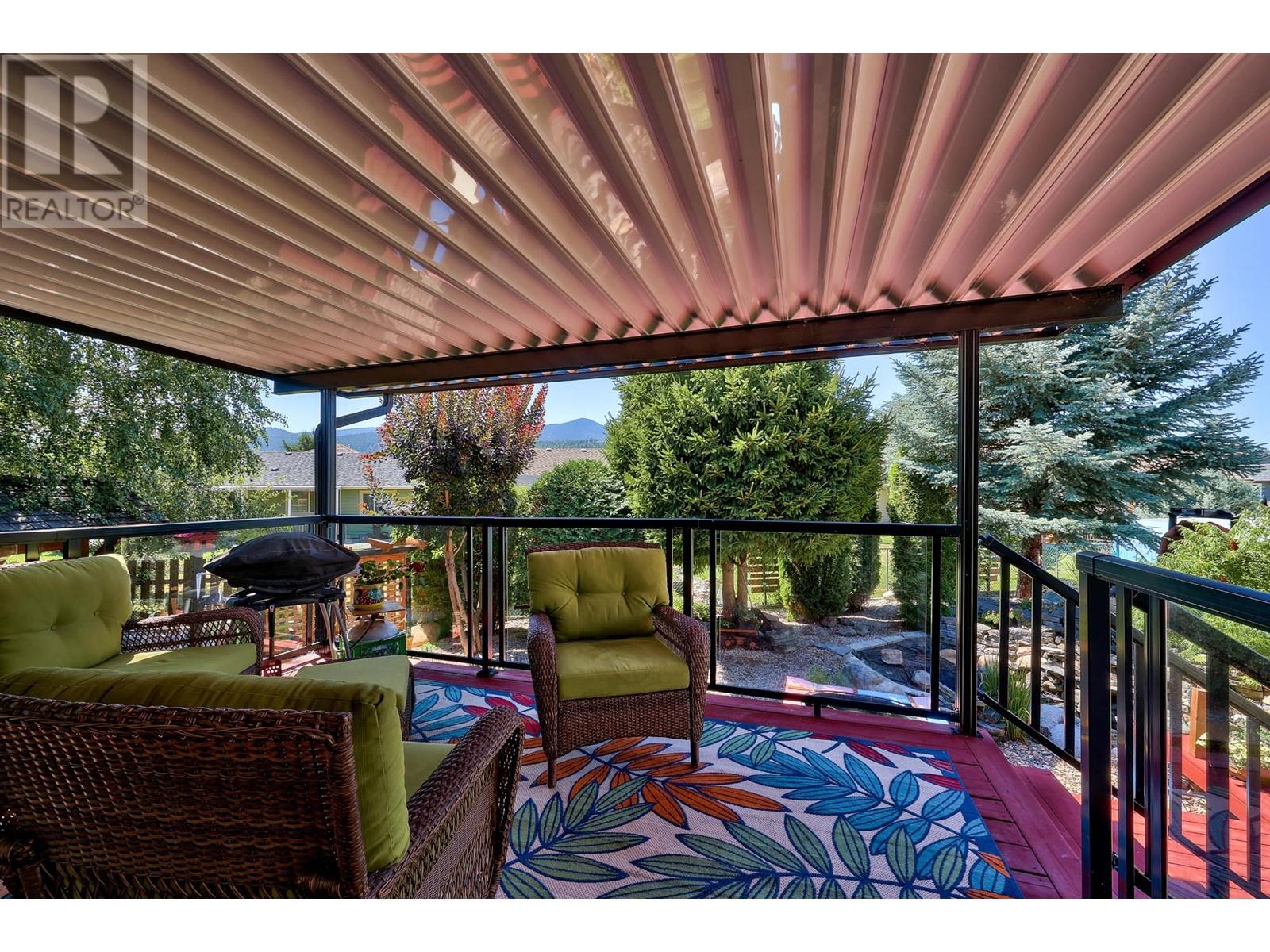 3745 Navatanee Drive, Kamloops, British Columbia  V2H 1S1 - Photo 10 - 180308