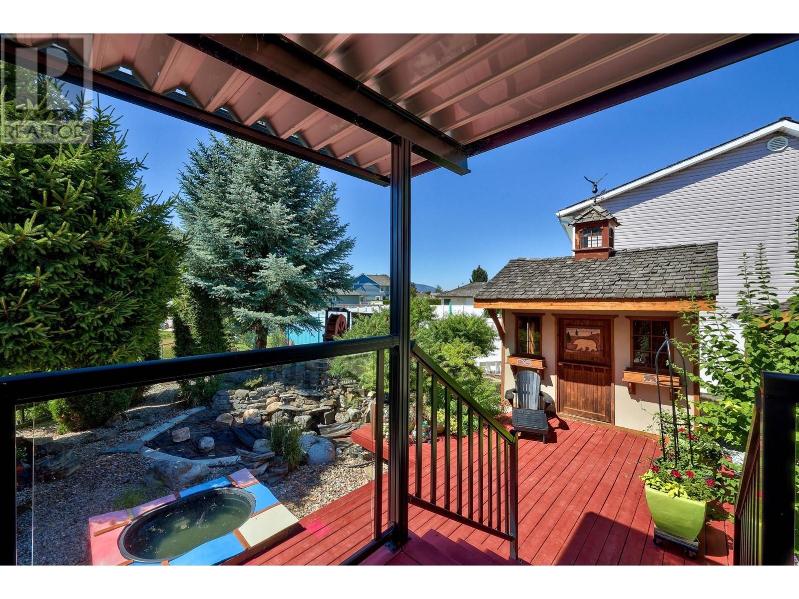 3745 Navatanee Drive, Kamloops, British Columbia  V2H 1S1 - Photo 11 - 180308