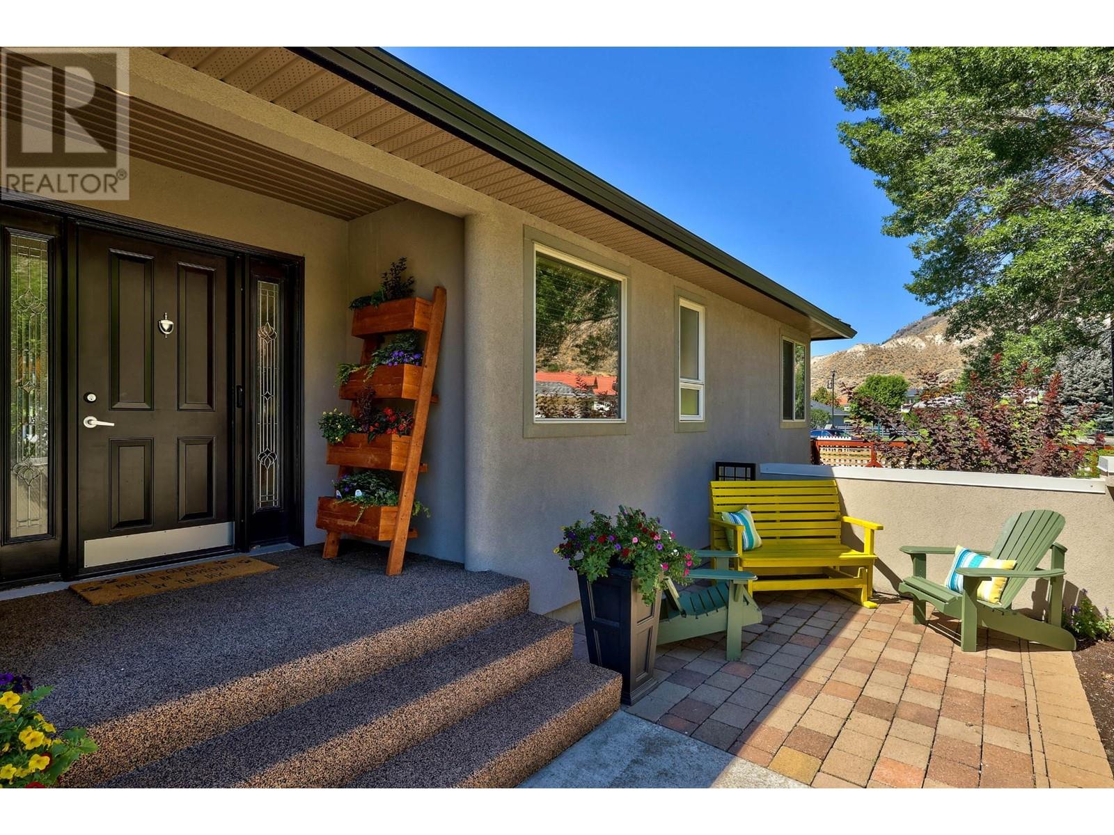 3745 Navatanee Drive, Kamloops, British Columbia  V2H 1S1 - Photo 4 - 180308