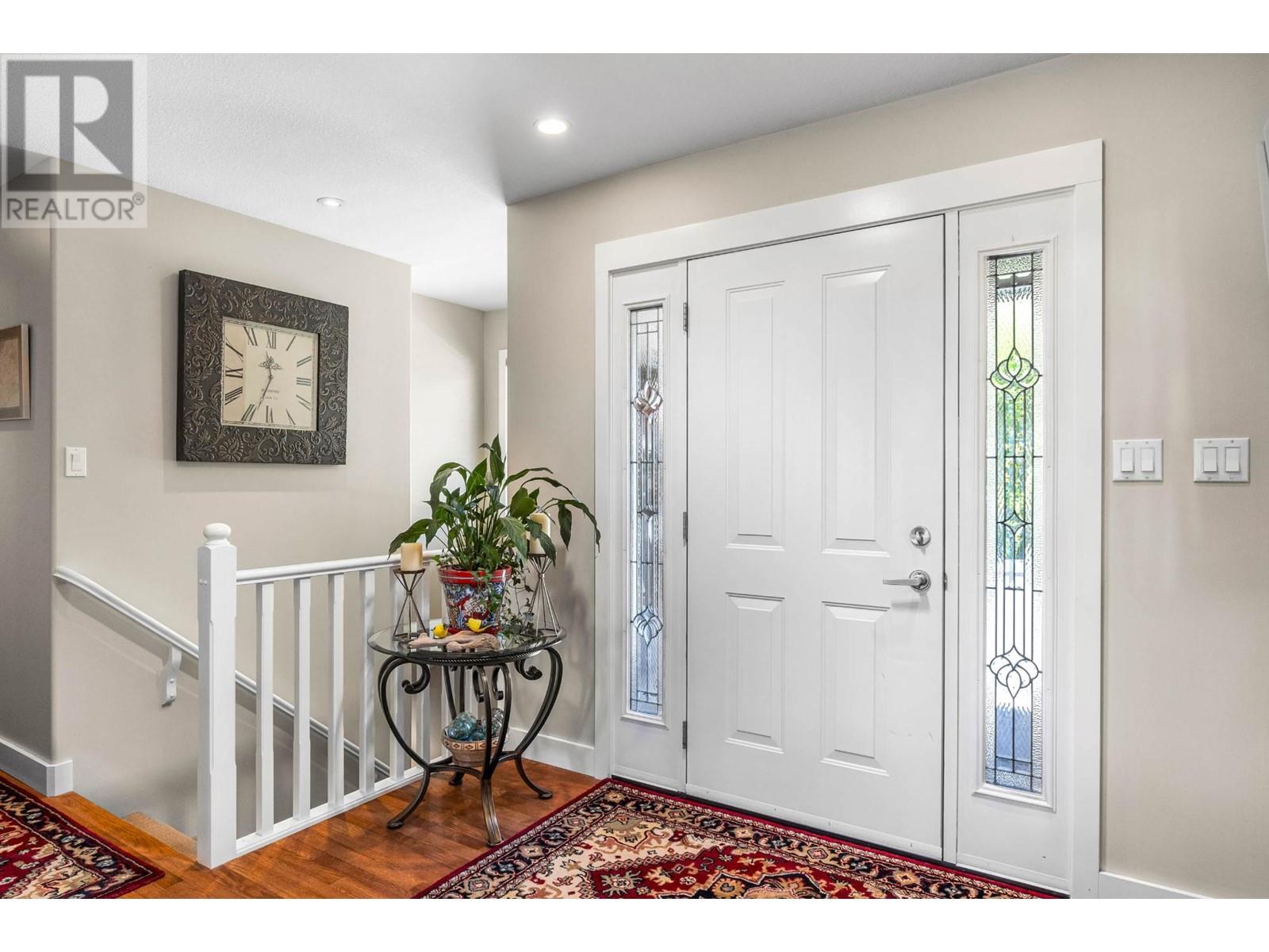 3745 Navatanee Drive, Kamloops, British Columbia  V2H 1S1 - Photo 5 - 180308