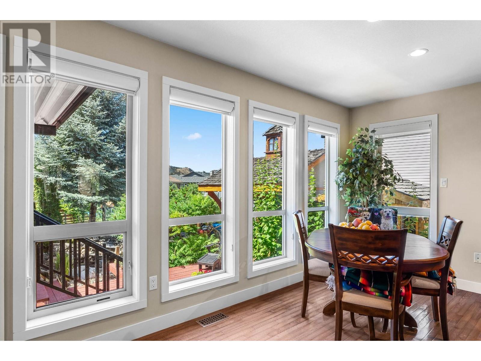 3745 Navatanee Drive, Kamloops, British Columbia  V2H 1S1 - Photo 8 - 180308