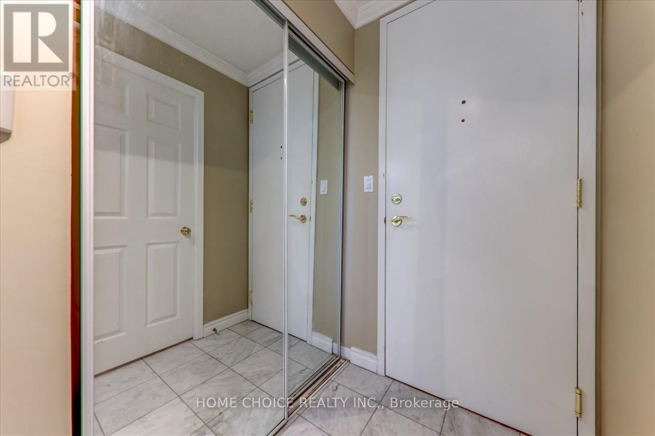 #217 - 610 Bullock Drive, Markham, Ontario  L3R 0G1 - Photo 12 - N9248578