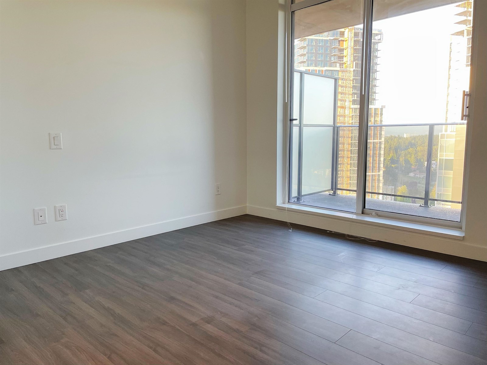 Property at 3010 13615 FRASER HIGHWAY image 5