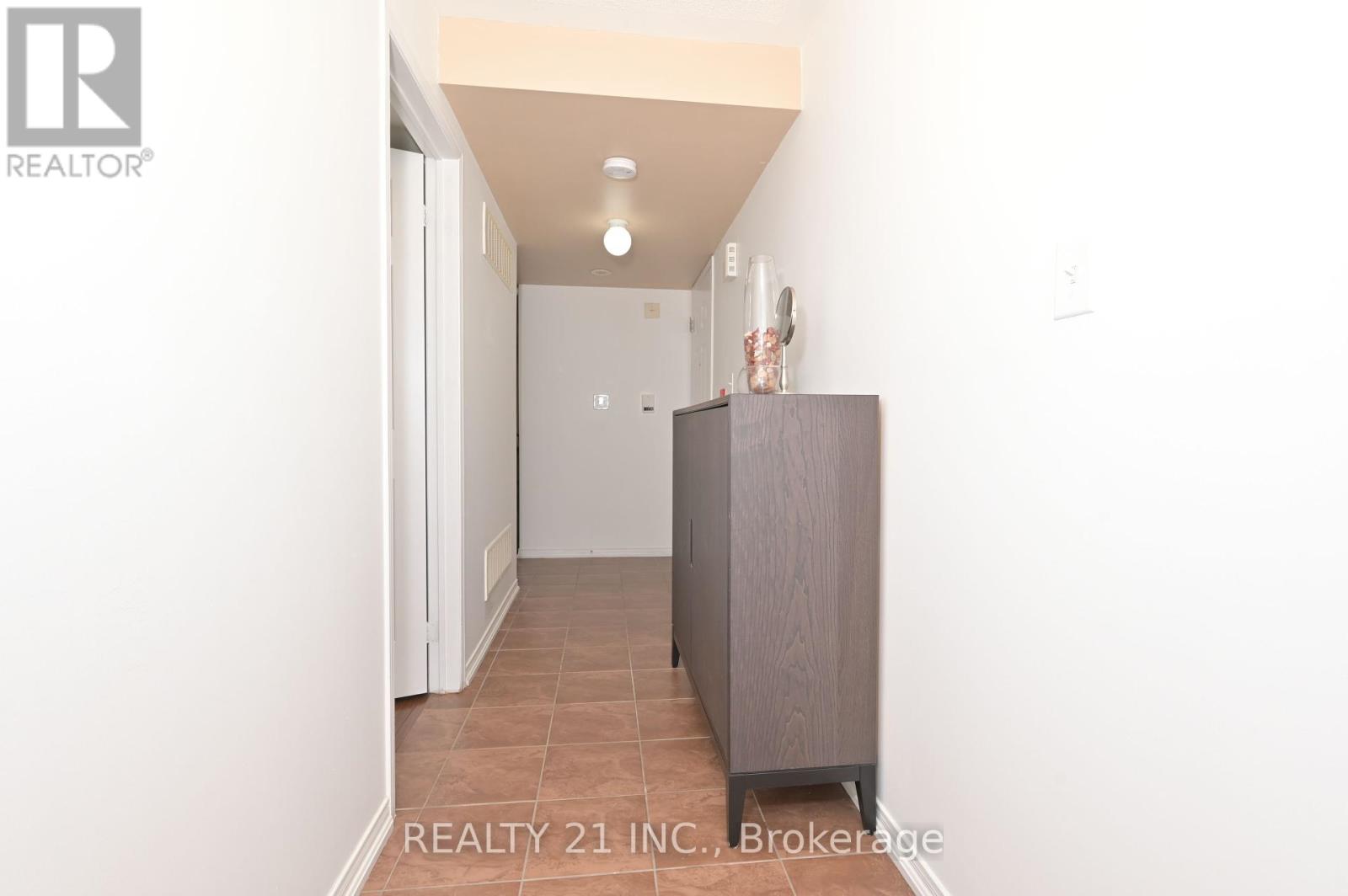 23 - 669d Warden Avenue, Toronto (Clairlea-Birchmount), Ontario  M1L 3Z5 - Photo 24 - E9248725