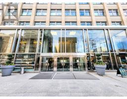 616 - 111 St Clair Avenue W, Toronto C02, Ca