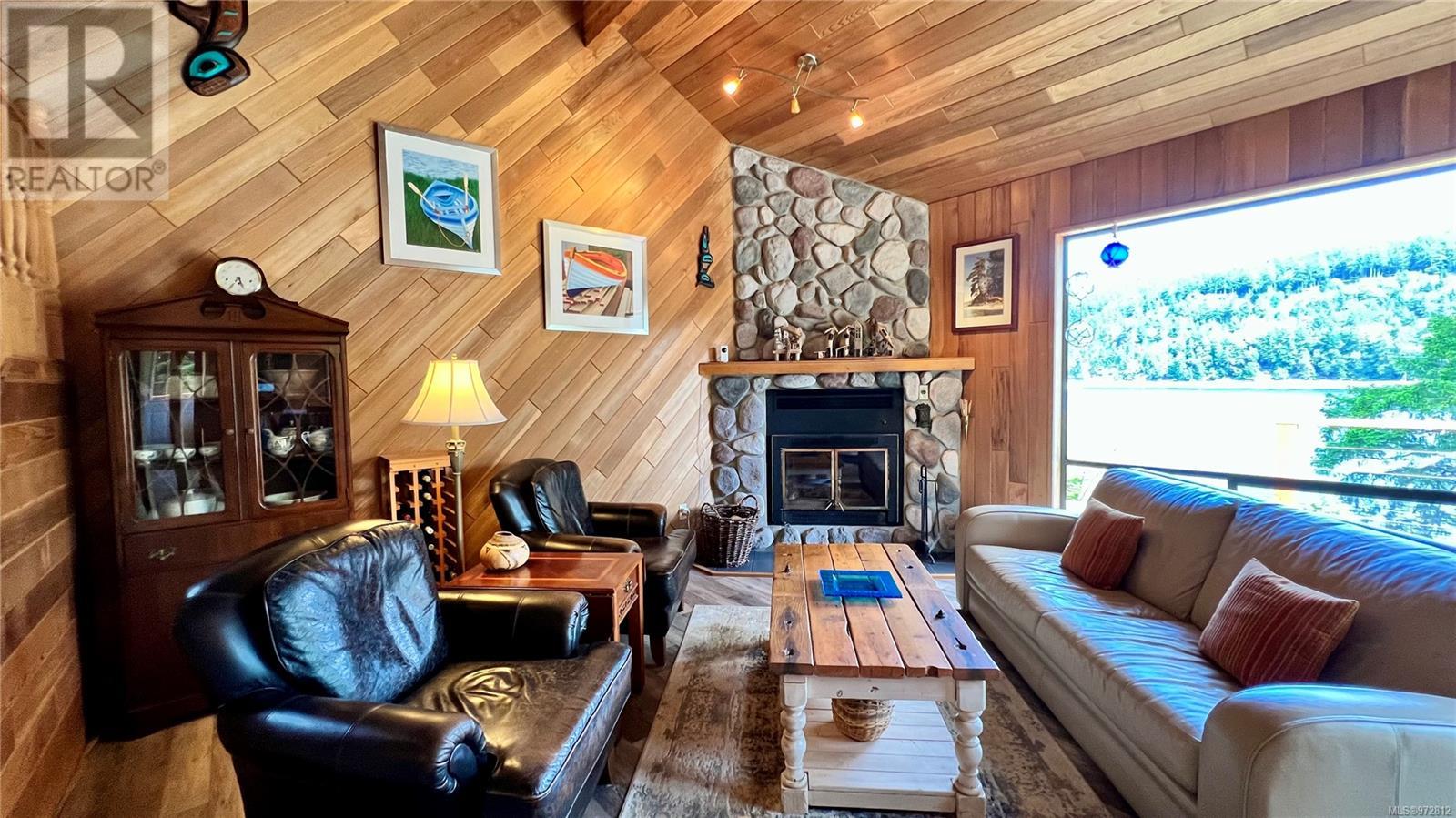 Property at 576 Weathers Way image 4