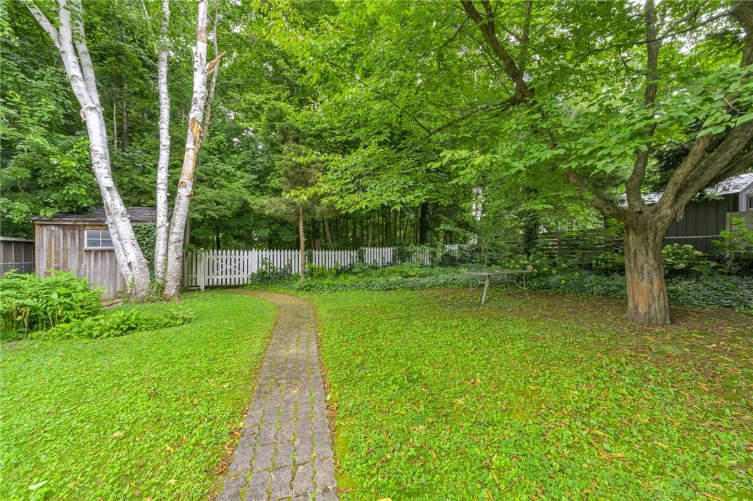 79 Hanover Place, Hamilton, Ontario  L8K 5X7 - Photo 3 - H4202504