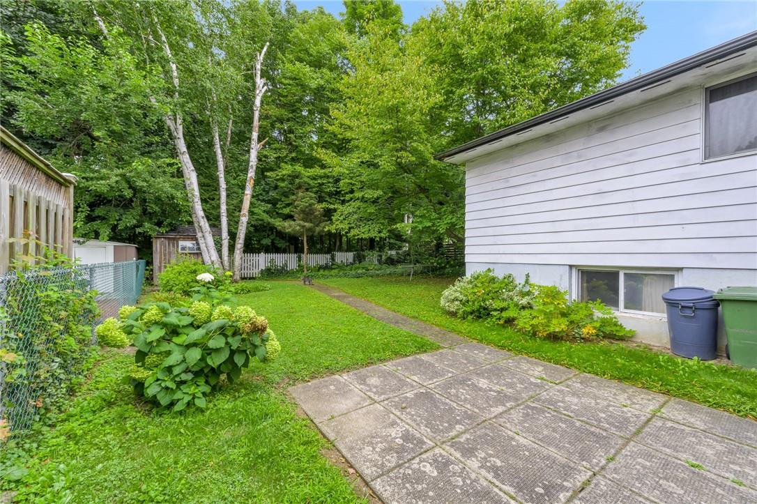 79 Hanover Place, Hamilton, Ontario  L8K 5X7 - Photo 4 - H4202504