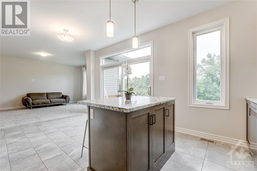 121 Seabert Drive, Arnprior, Ontario  K7S 0K1 - Photo 14 - X9518713