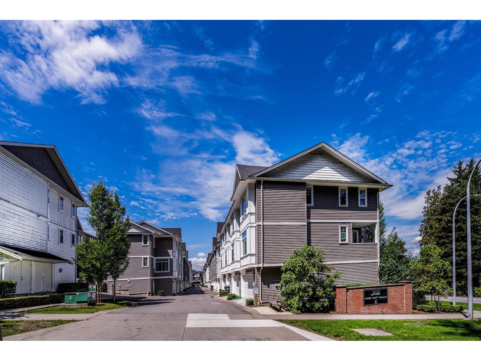 2 11267 133 Street, Surrey, British Columbia  V3R 0E3 - Photo 3 - R2912590