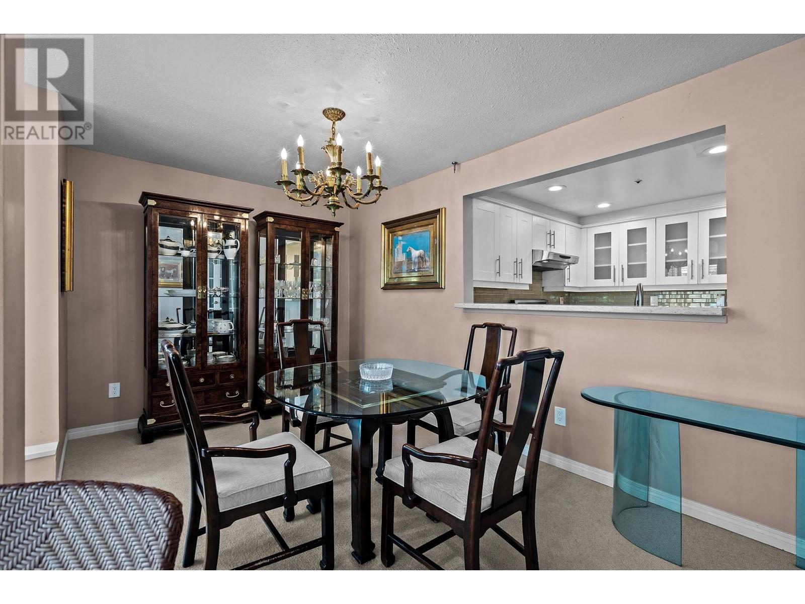 Listing Picture 10 of 37 : 107 1502 ISLAND PARK WALK, Vancouver / 溫哥華 - 魯藝地產 Yvonne Lu Group - MLS Medallion Club Member