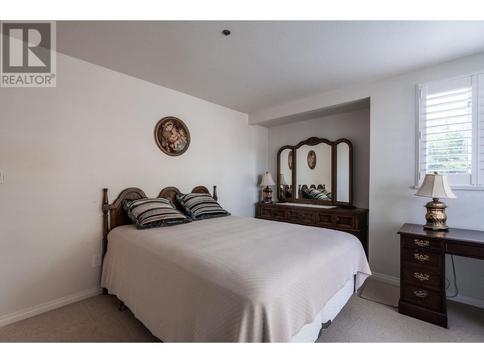 Listing Picture 12 of 37 : 107 1502 ISLAND PARK WALK, Vancouver / 溫哥華 - 魯藝地產 Yvonne Lu Group - MLS Medallion Club Member