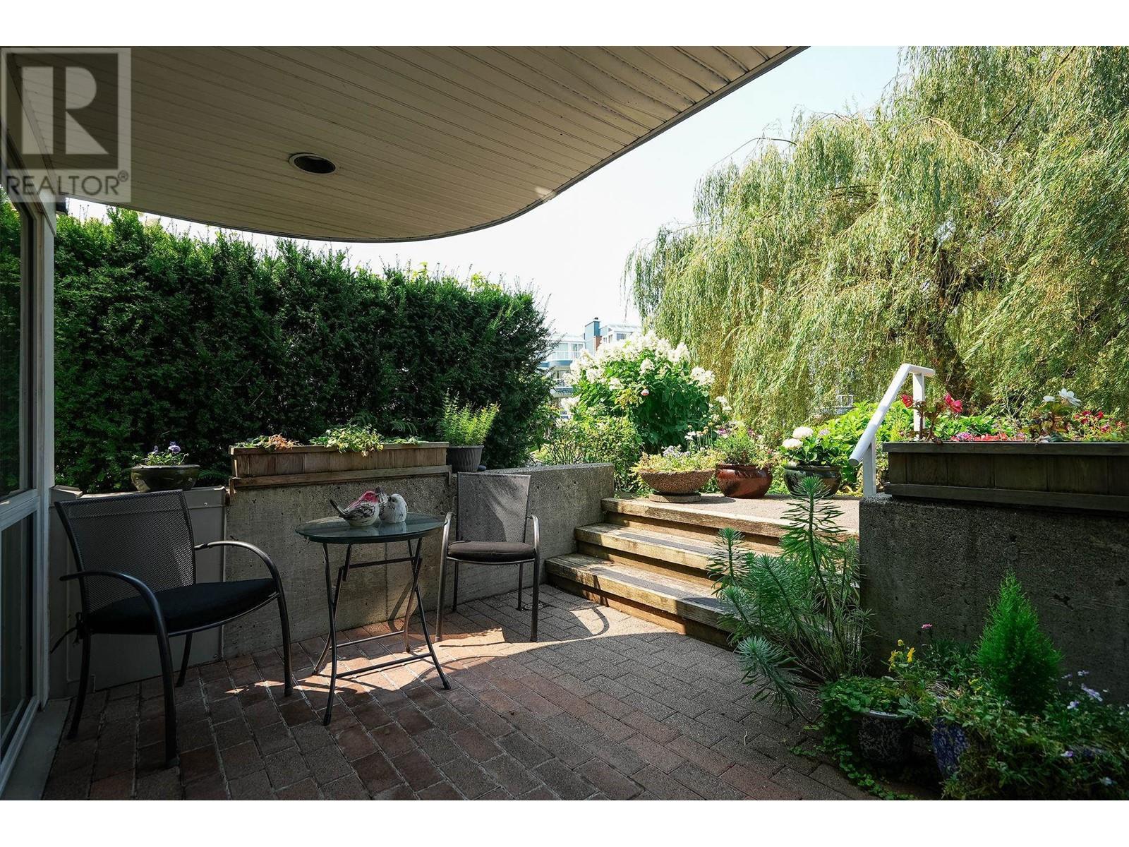 Listing Picture 28 of 37 : 107 1502 ISLAND PARK WALK, Vancouver / 溫哥華 - 魯藝地產 Yvonne Lu Group - MLS Medallion Club Member