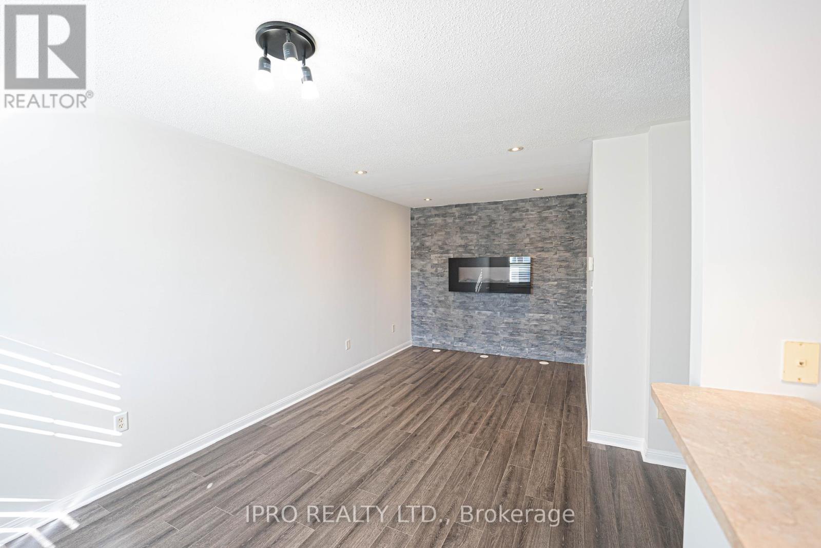 3185 Stornoway Circle, Oakville (Palermo West), Ontario  L6M 5H8 - Photo 6 - W9249636