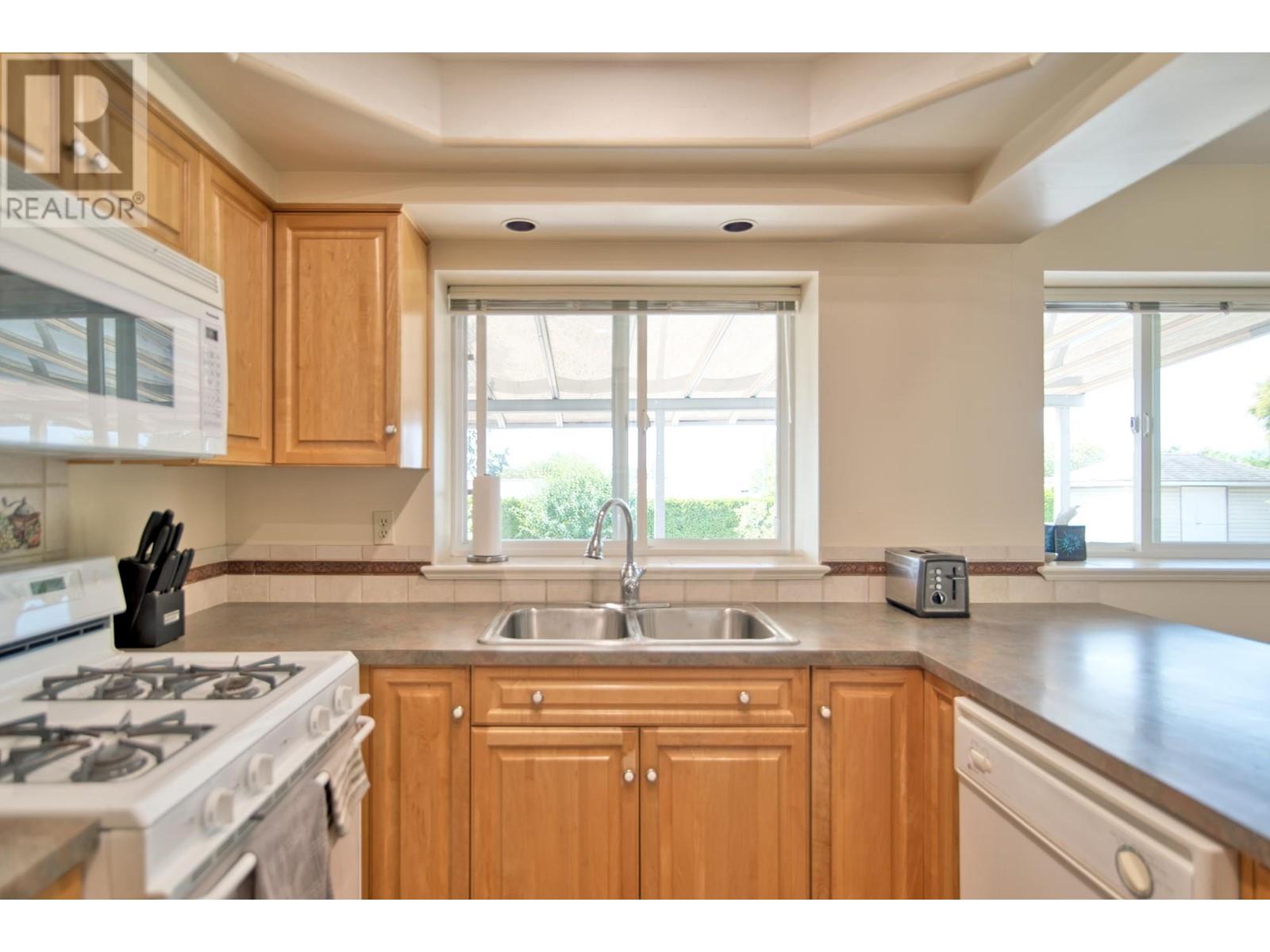 4779 Tamarack Place, Sechelt, British Columbia  V7Z 0E8 - Photo 16 - R2914139