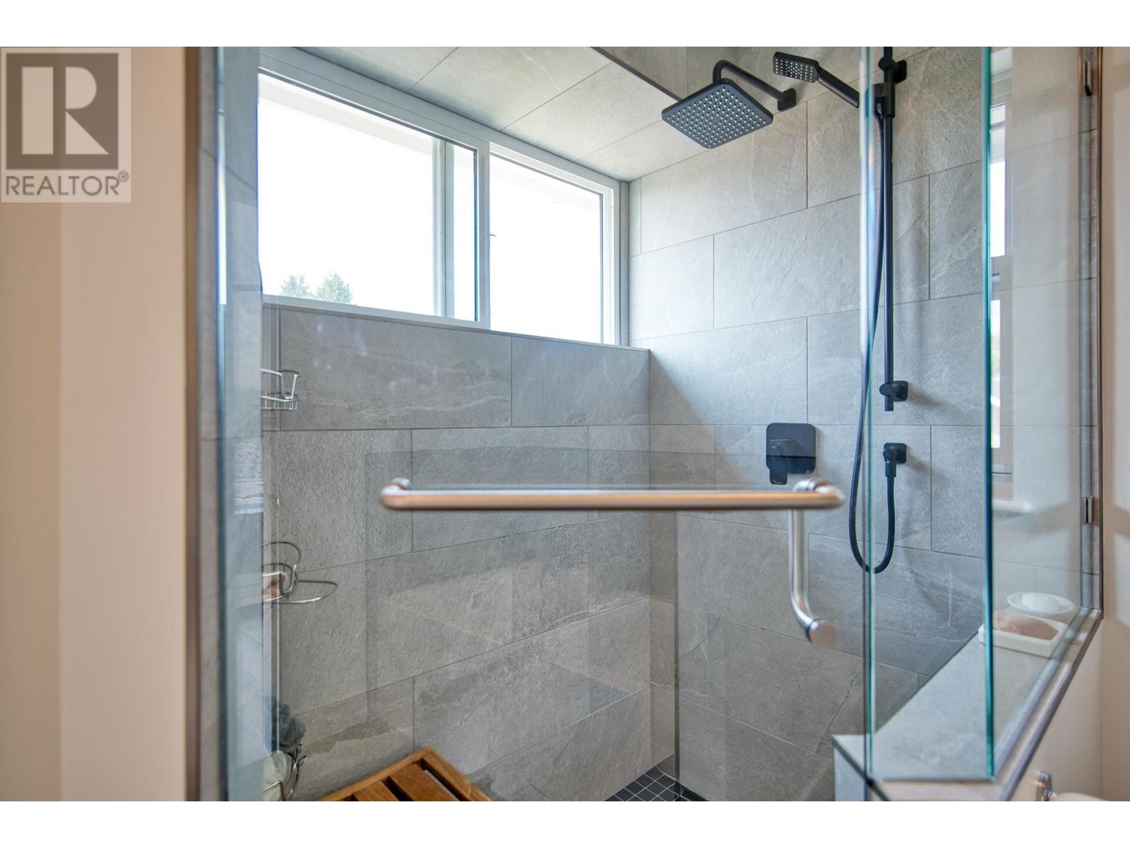 4779 Tamarack Place, Sechelt, British Columbia  V7Z 0E8 - Photo 31 - R2914139