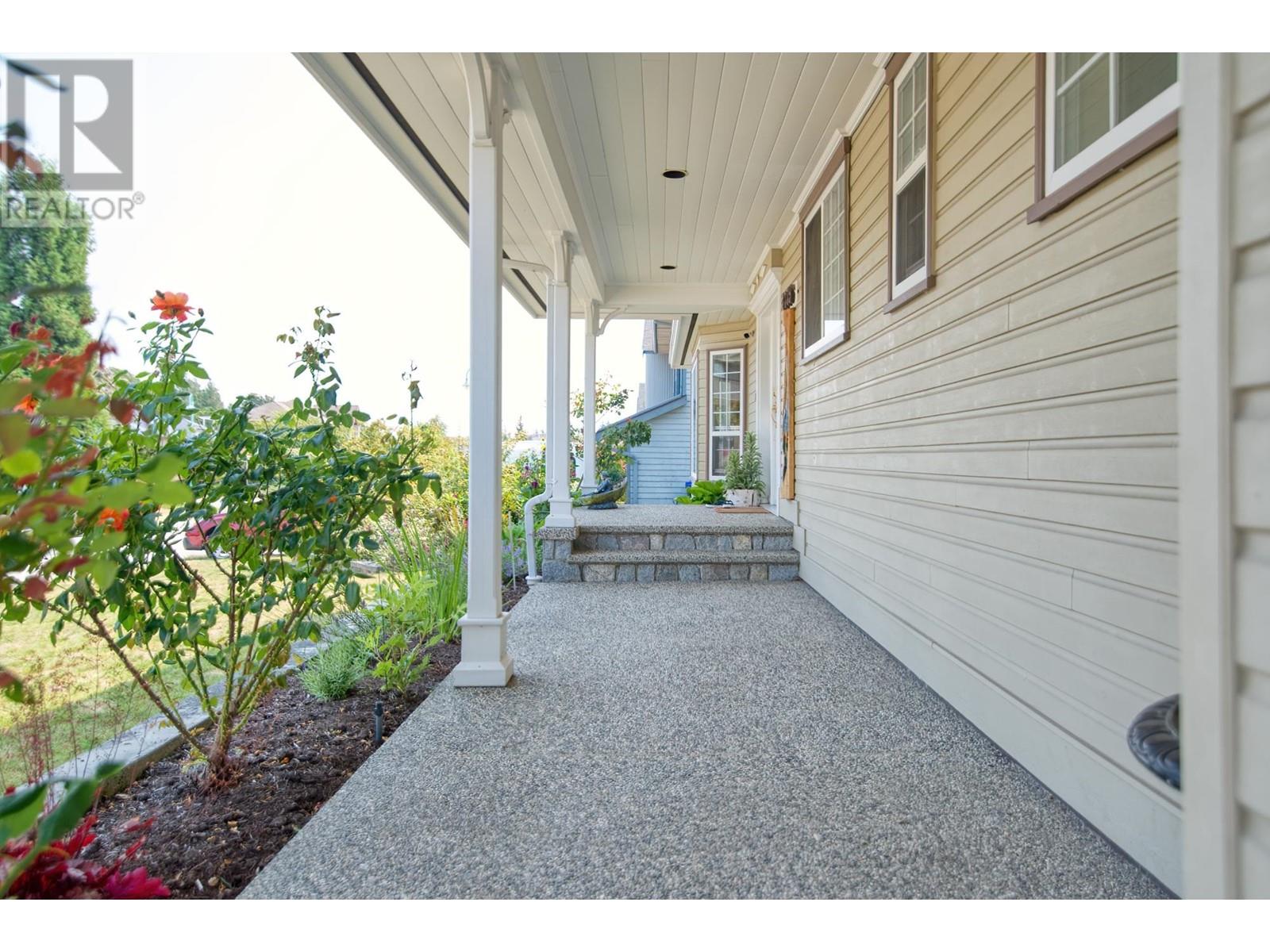 4779 Tamarack Place, Sechelt, British Columbia  V7Z 0E8 - Photo 7 - R2914139