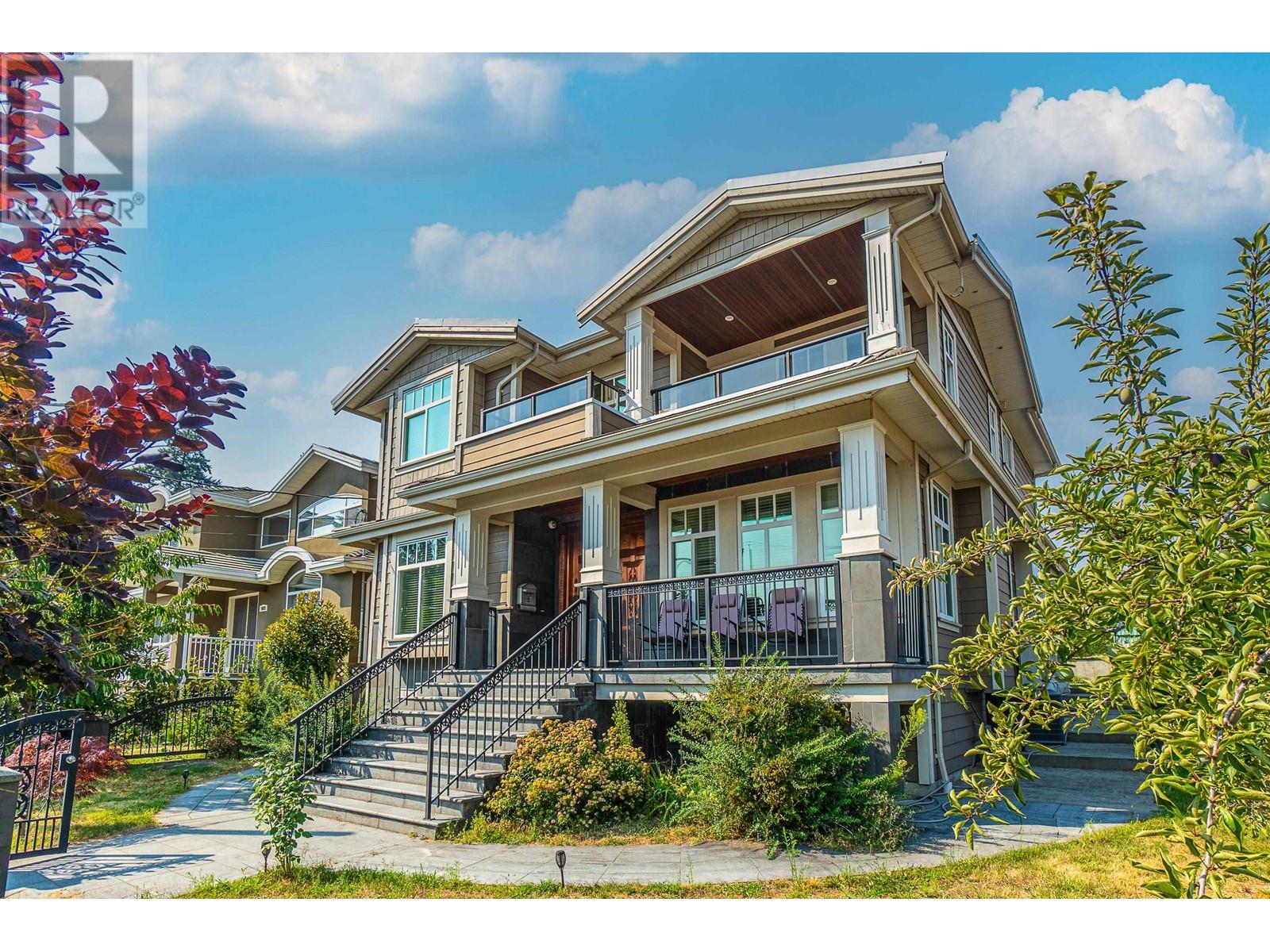 5891 Mckee Street, Burnaby, British Columbia  V5J 2V4 - Photo 4 - R2912586