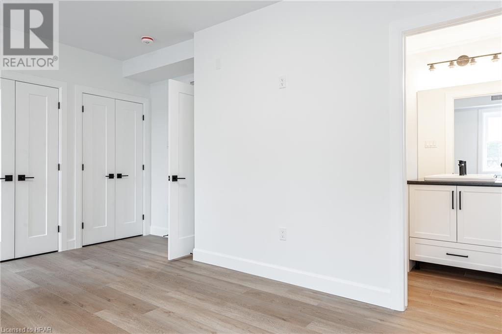 74 Church Street Unit# 1, Stratford, Ontario  N5A 2R2 - Photo 33 - 40624400