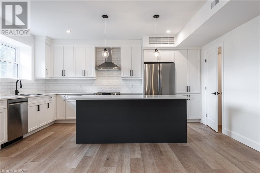 74 Church Street Unit# 1, Stratford, Ontario  N5A 2R2 - Photo 8 - 40624400