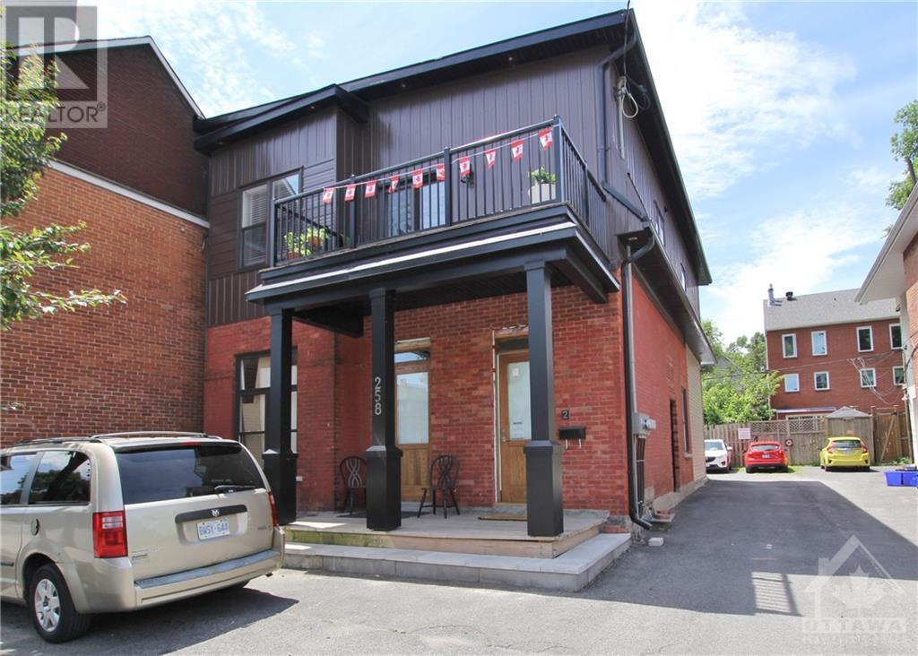 258,260,262,264 Bronson AvenueOttawa, Ontario  K1R 6H8 - Photo 4 - X9516768
