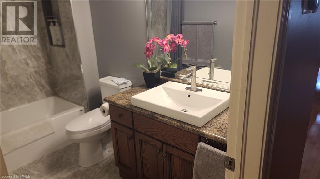 3280 California Avenue, Windsor, Ontario  N9E 3K7 - Photo 33 - 40629770