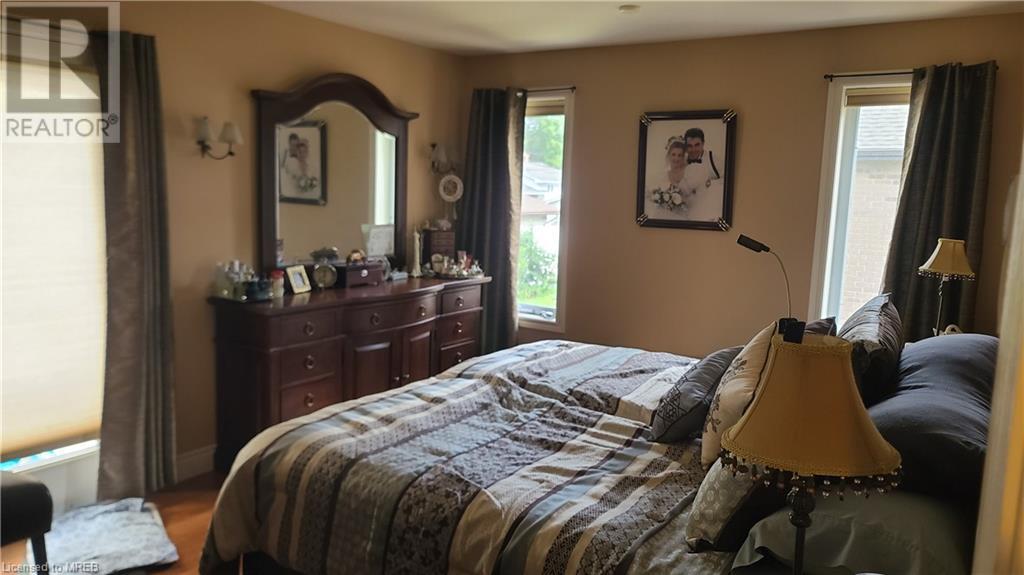 3280 California Avenue, Windsor, Ontario  N9E 3K7 - Photo 35 - 40629770