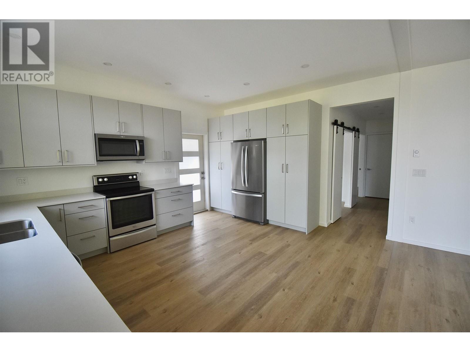 5790 Tillicum Bay Road, Sechelt, British Columbia  V7Z 0C7 - Photo 15 - R2914075