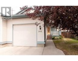 242 Quigley Drive West Terrace, Cochrane, Ca