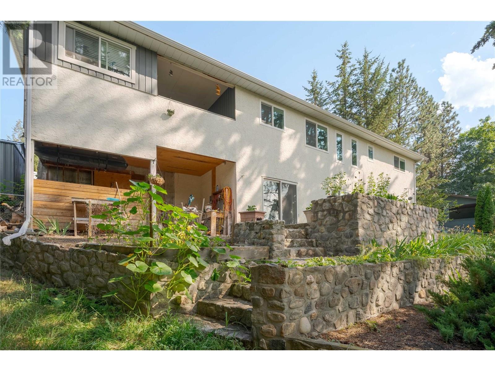 3990 Eastwood Drive Kelowna